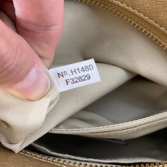 COACH F32829 SMALL GOLD METALIC CROSSBODY/ HANDBAG - Picture 13 of 16